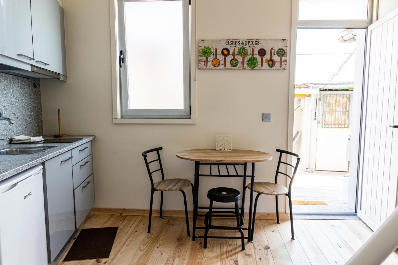 Apartmán House On A Rustic Island At Campanha Trainstation Porto Exteriér fotografie